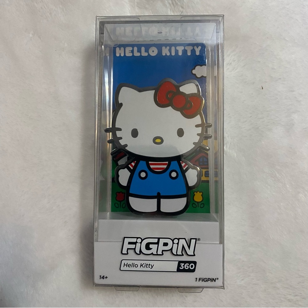 NWT Sanrio Hello Kitty FiGPiN #360